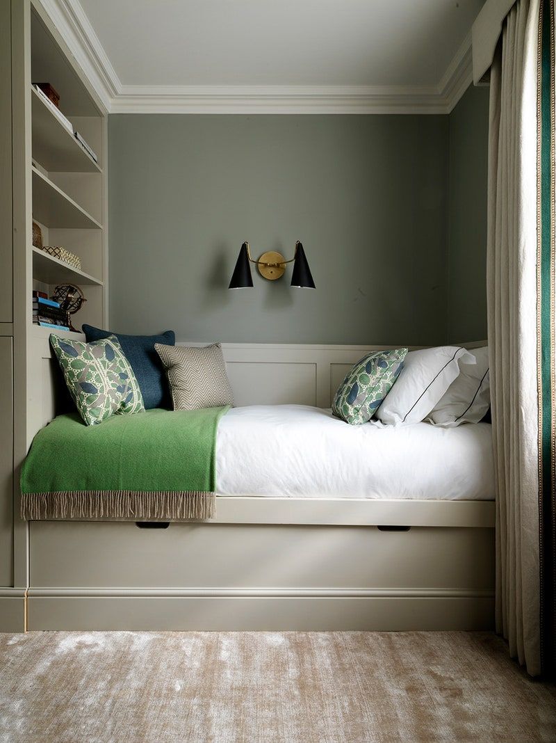 Functional and Stylish Bedroom Storage
Solutions