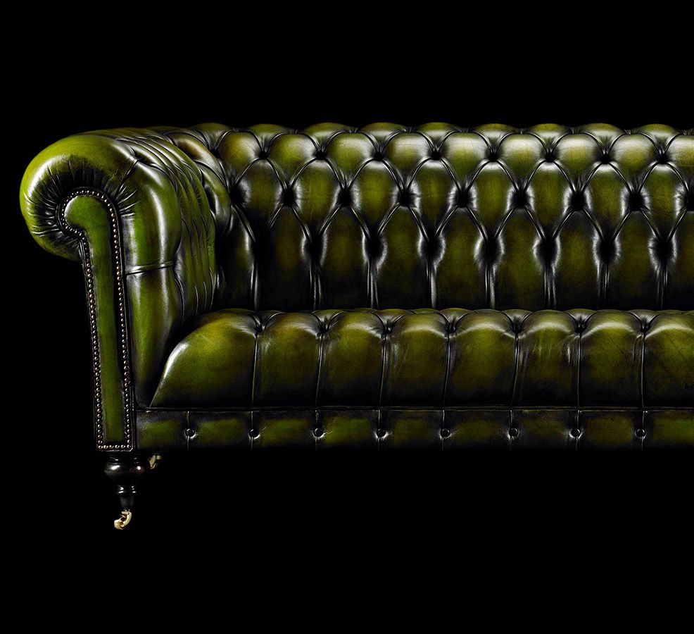 Find Royal Vintage Beauty with  Chesterfield Chair