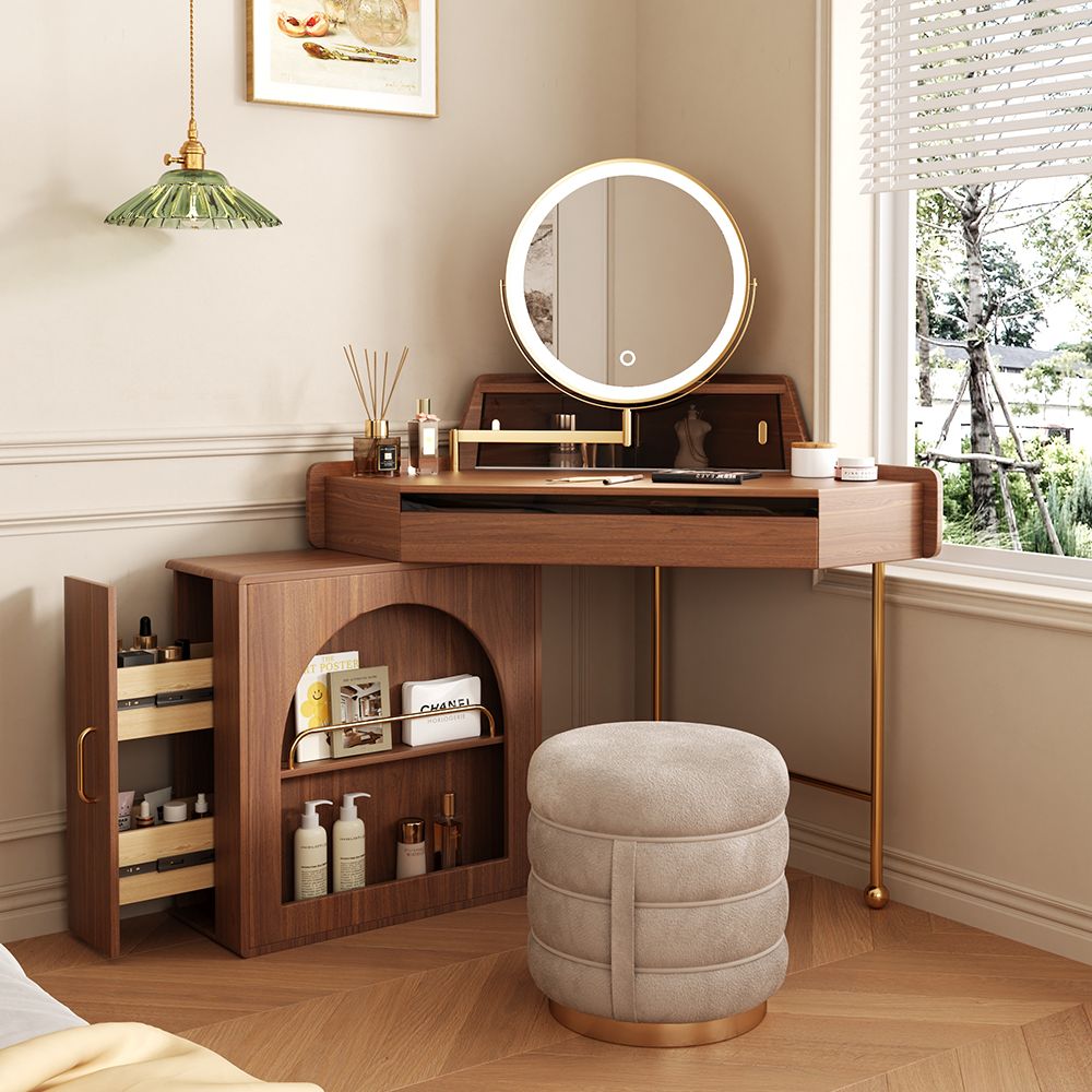 Maximizing Space: The Benefits of a
Corner Vanity in Your Bathroom