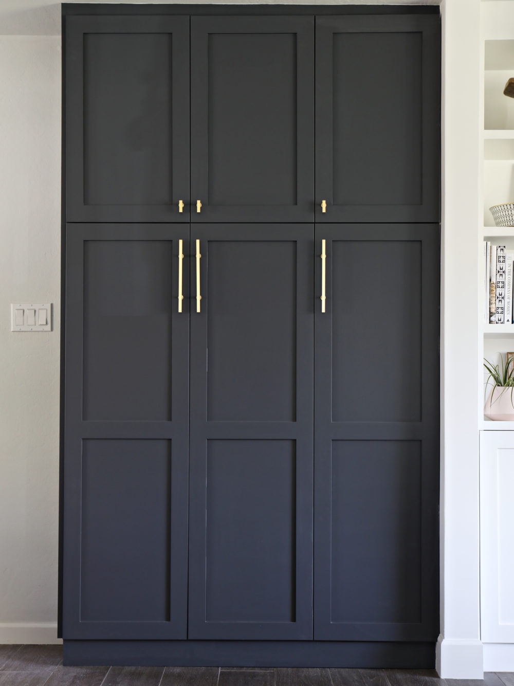 Kitchen Pantry Cabinet