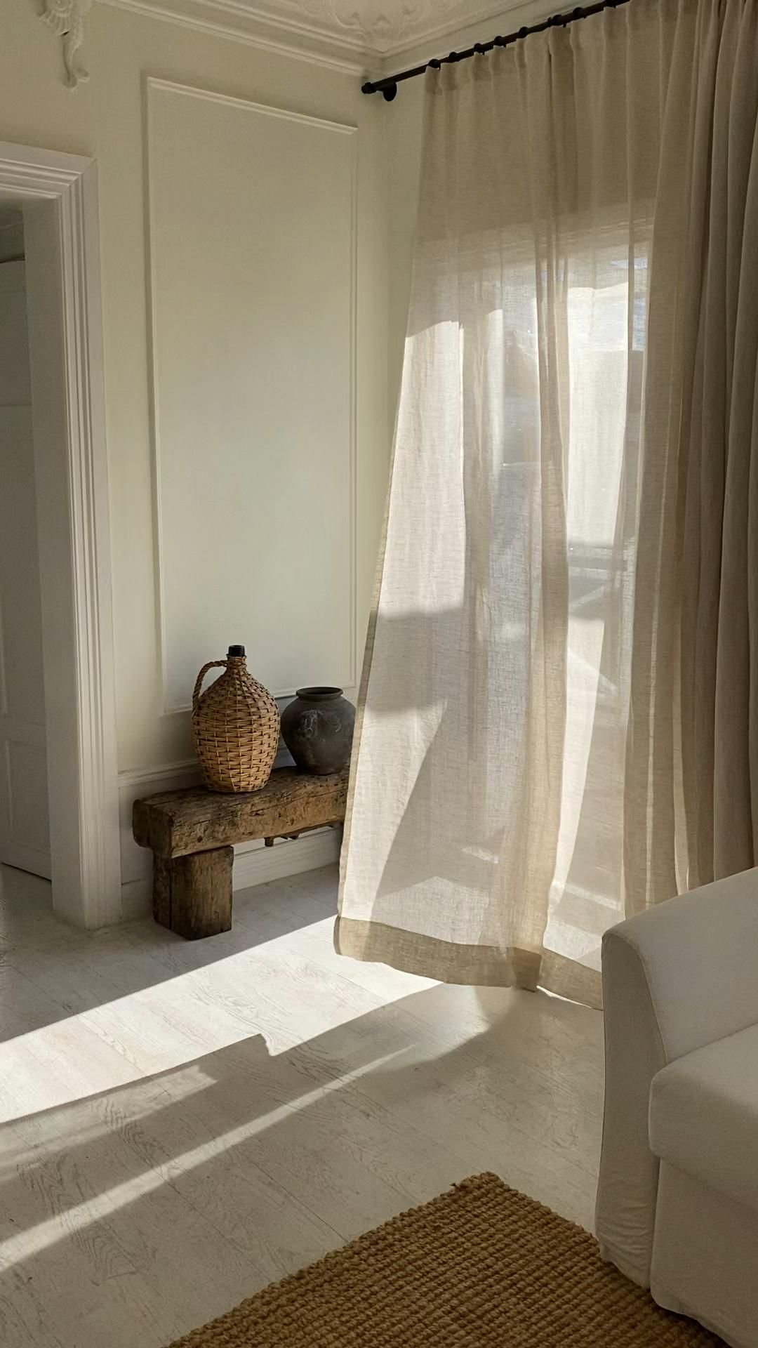 Linen Curtains Advantages for your Rooms