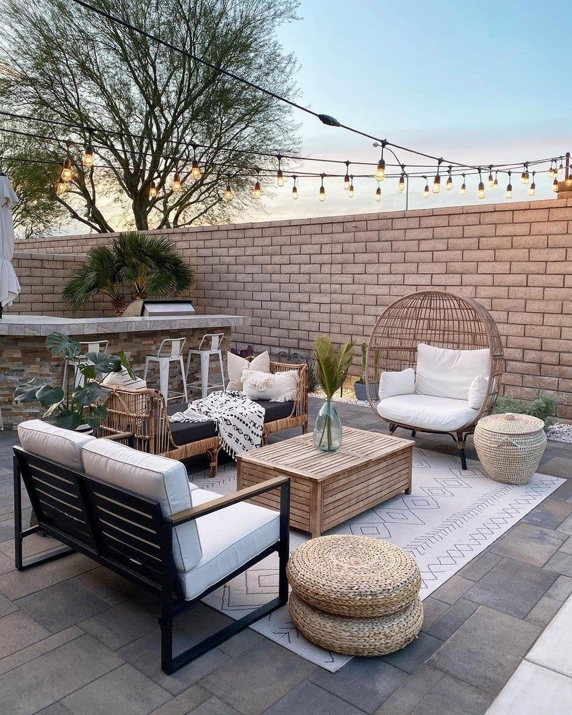 Patio Sets Offer Irreplaceable Outdoor Relaxation