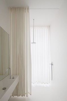 Shower Curtains Add Texture to Your Bathroom