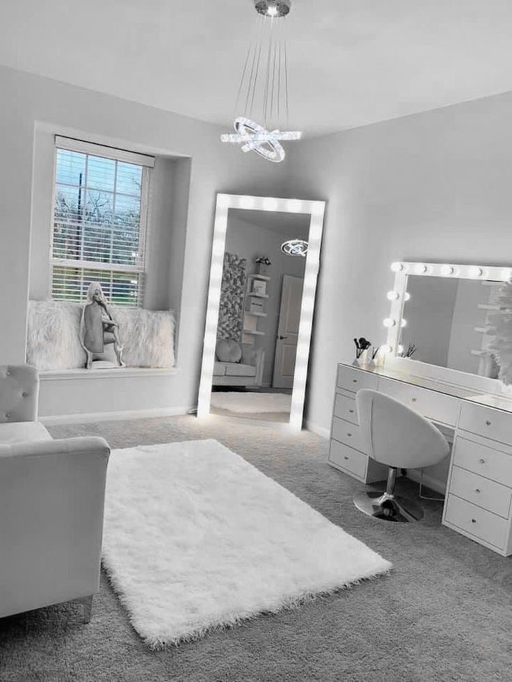White-Bedroom-Vanity.jpg