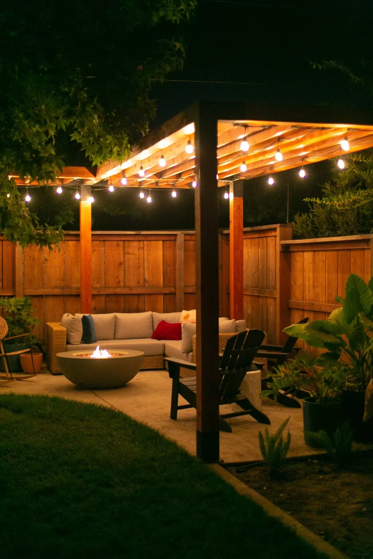 Creating wonderful backyard patio designs