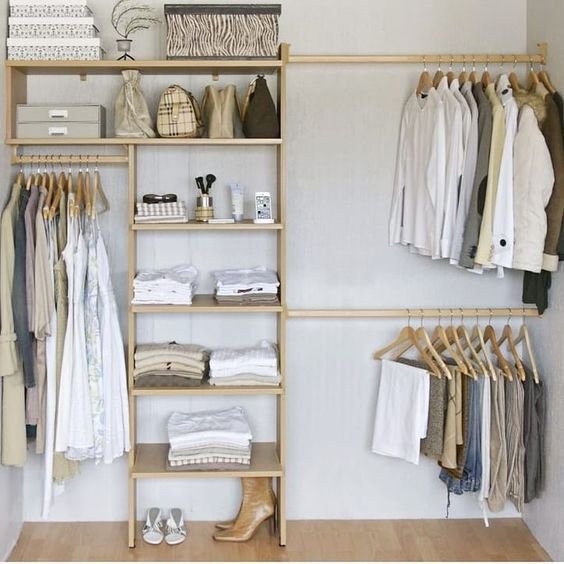 DIY Closet Makeover: Tips for Maximizing
Space and Efficiency