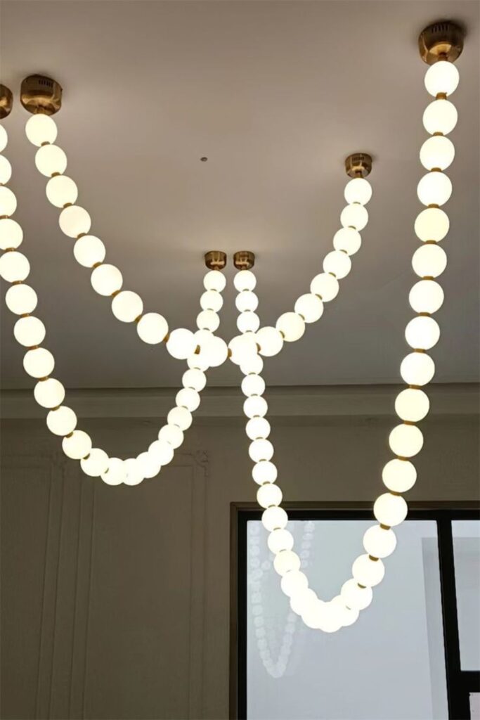 glass-chandelier.jpg