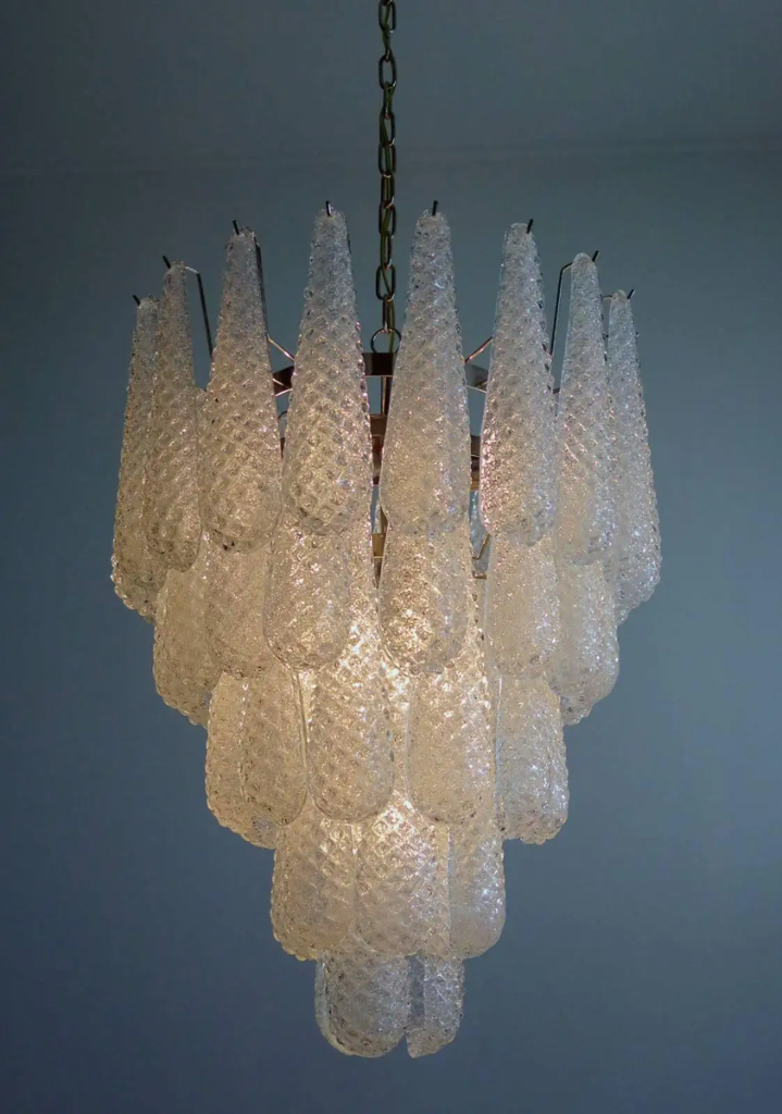glass-chandelier.png