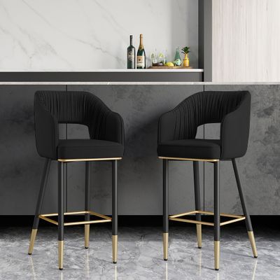 What Height Black Bar Stools You Should  Choose