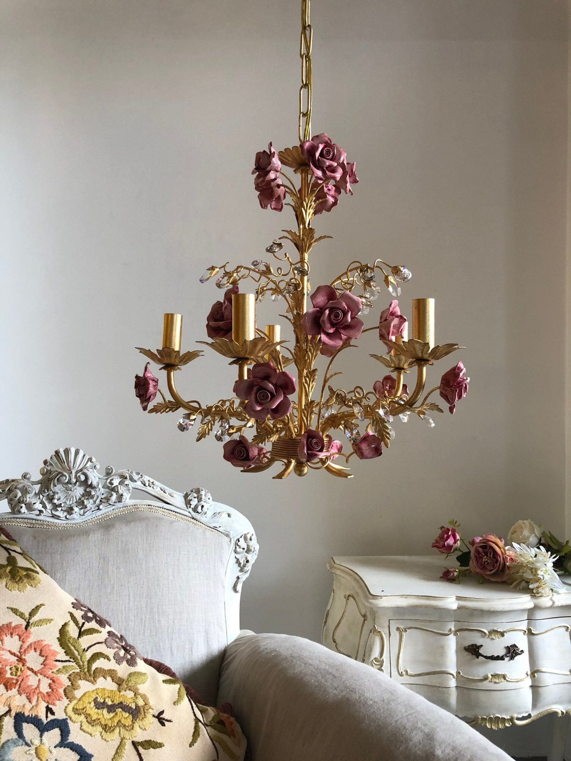 Choosing the Perfect Iron Chandelier for
Your Space