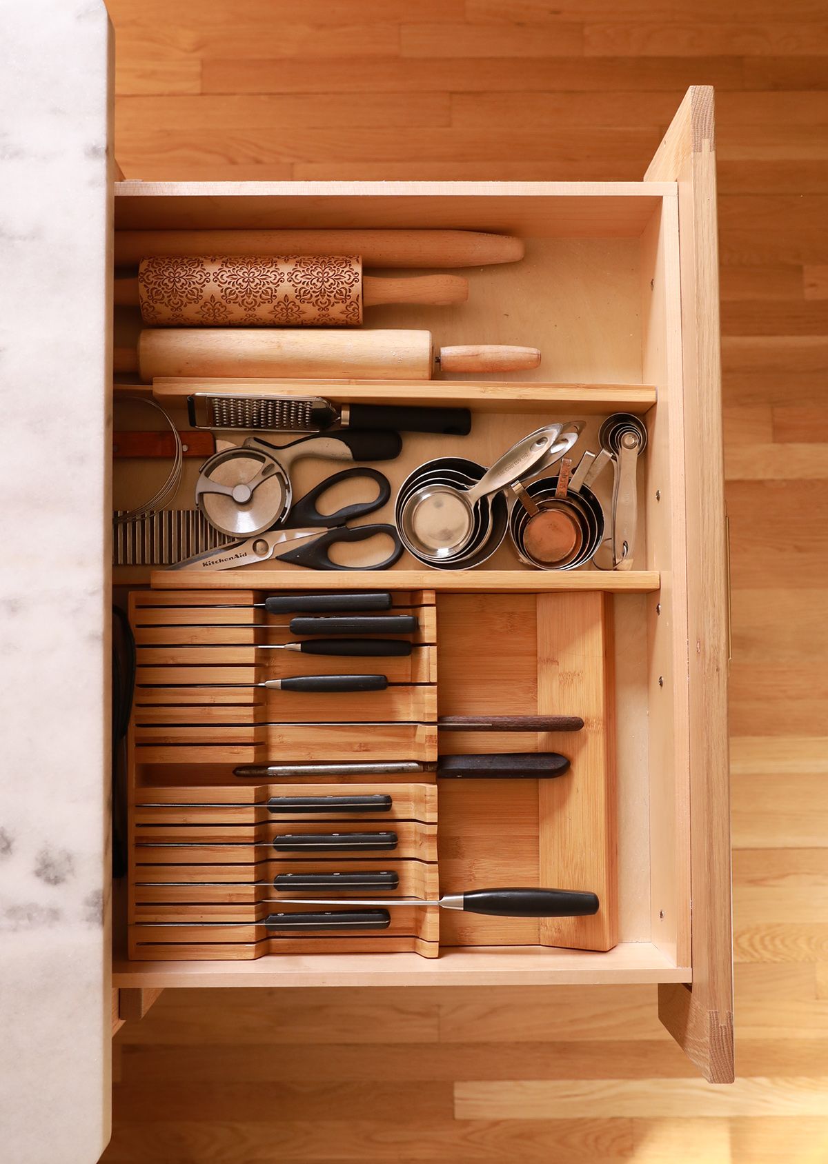 Kitchen Drawer Organizers for Better  Kitchen Work