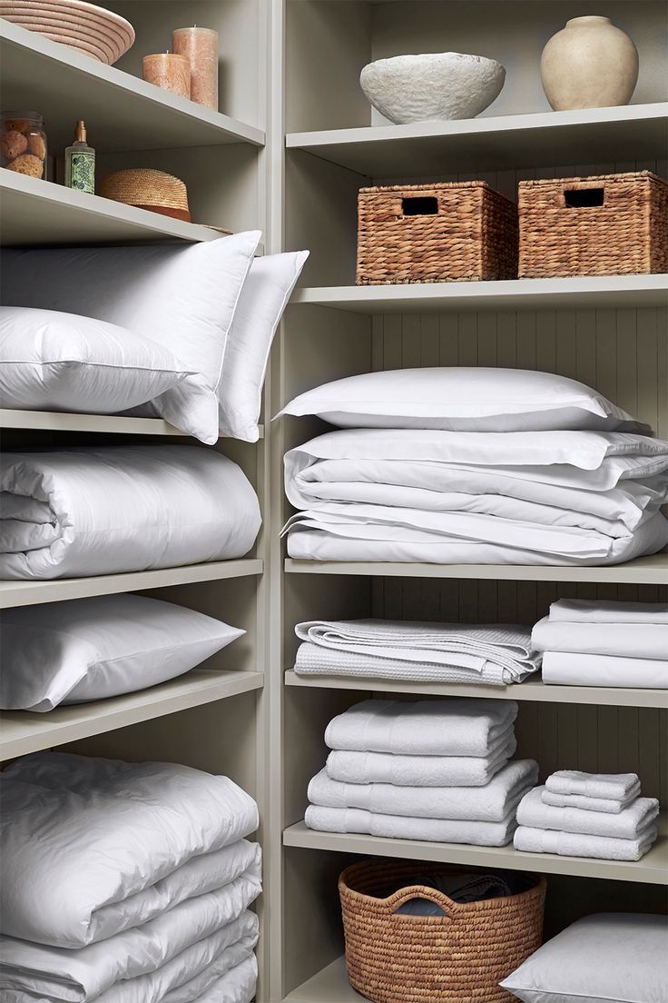 Linen Closet Organizing Ideas