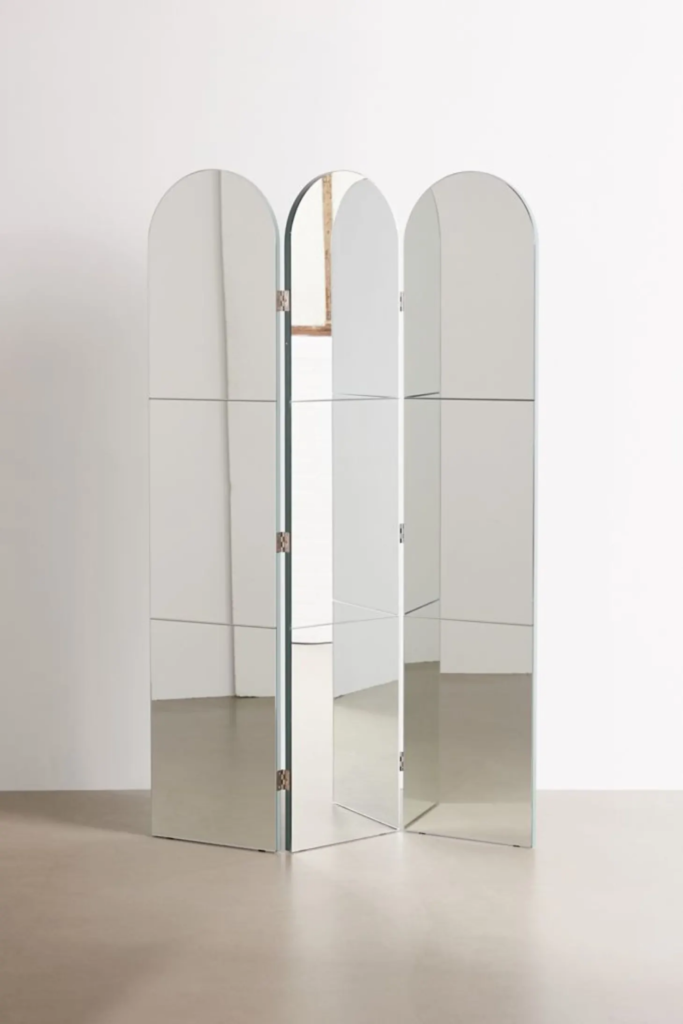 mirror-furniture.png