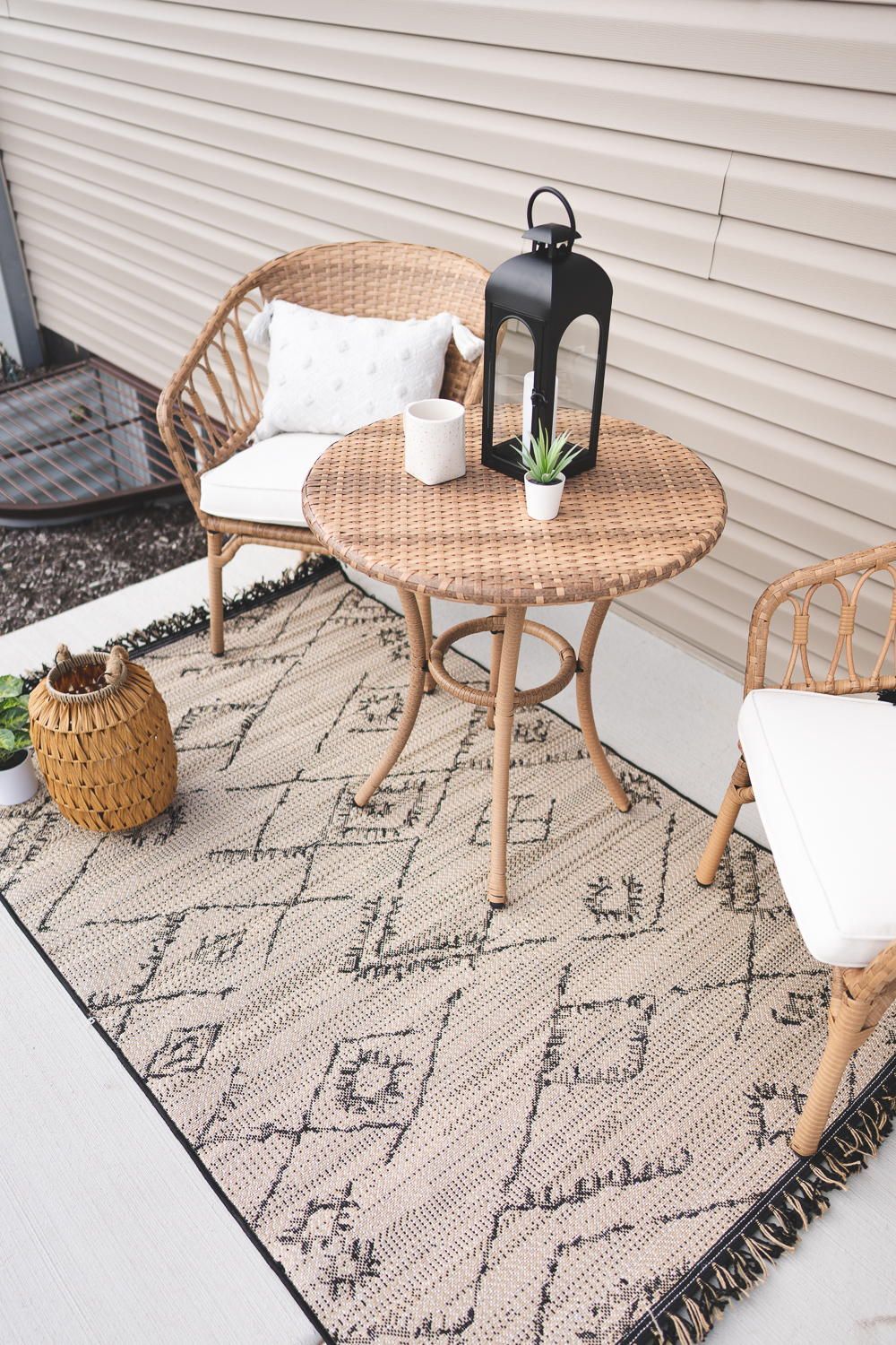 Get best patio bistro set for your home
