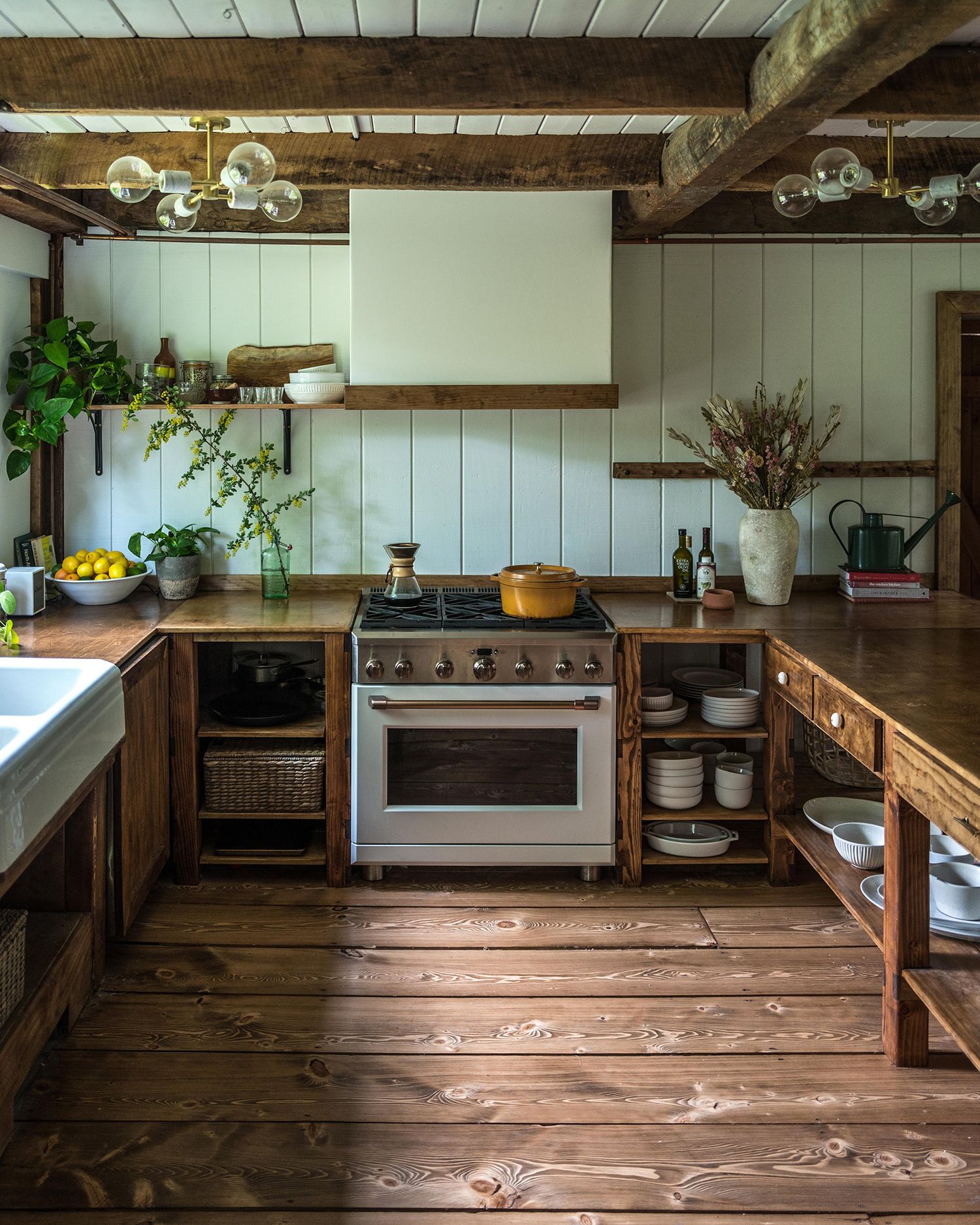 Ideas to design a rustic kitchen