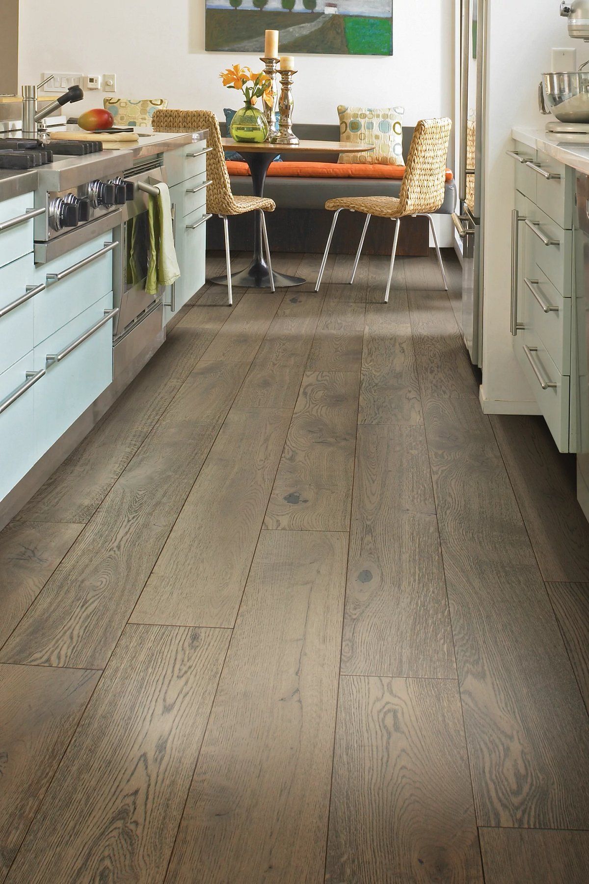 Exploring the Timeless Elegance of Shaw
Hardwood Flooring