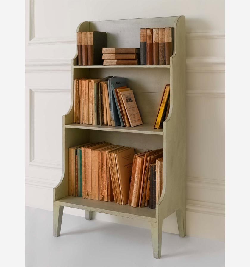 Small Bookcase Choice for Homes