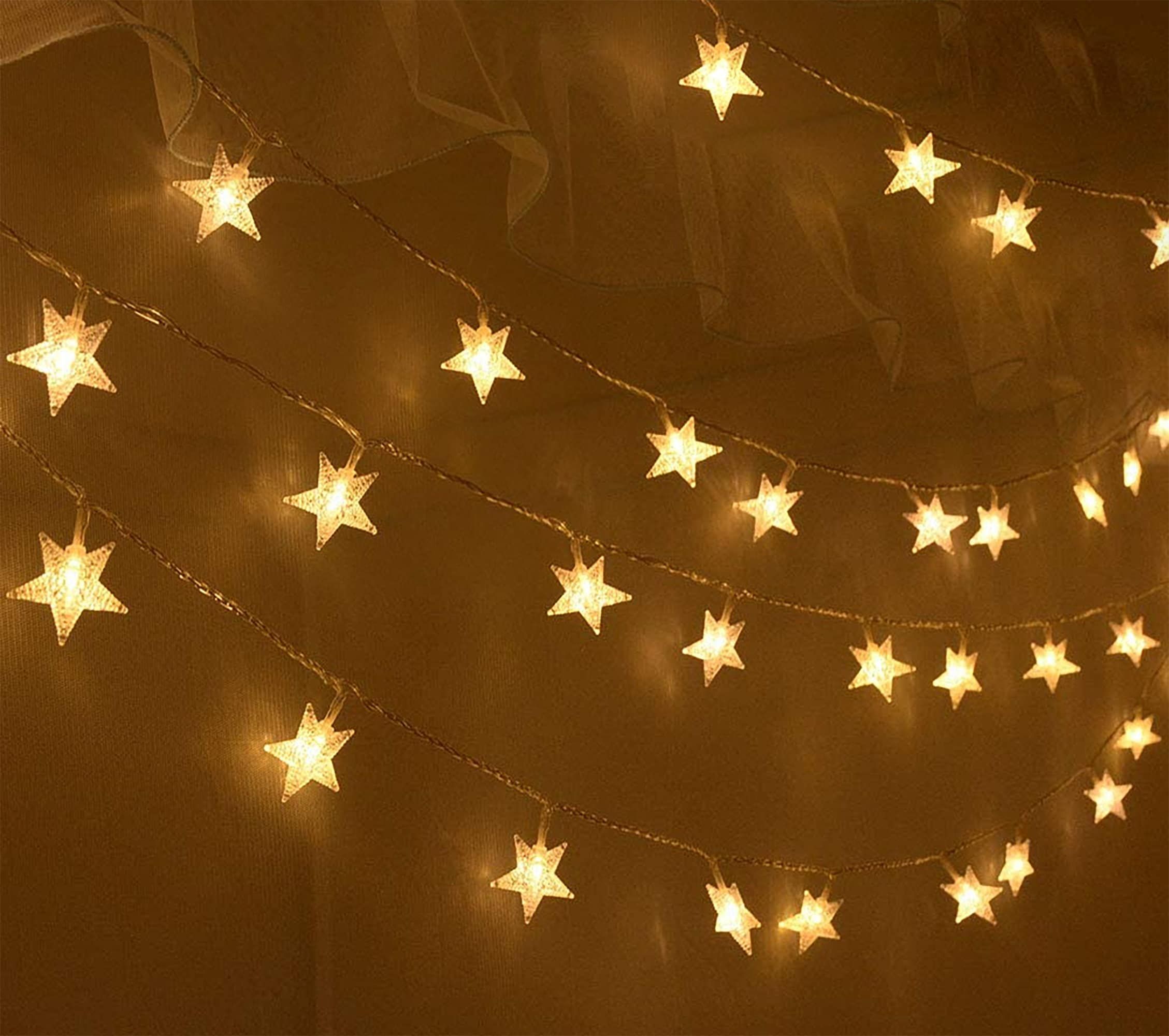 Five Creative Ways to Use String Lights
in Your Bedroom