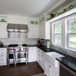 25 stunning kitchen color schemes-4 YOTELMB