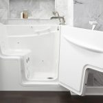 benefits of walk in baths and their utility HXLIZMT