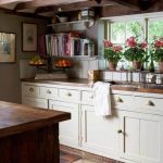 country kitchen decor beautiful english country kitchens IIXBIIA