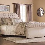 hillsdale upholstered beds queen bombay bed - item number: 1773-503+533 TUSCNZW