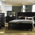 Bedroom Design with Black Furniture | Bedroom furniture design .