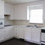 Painting oak cabinets white: An amazing transformation - Lovely Et