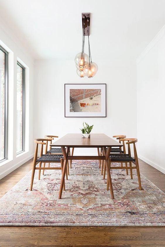 Crafting the Perfect Dining Space: A Guide to Area Rugs