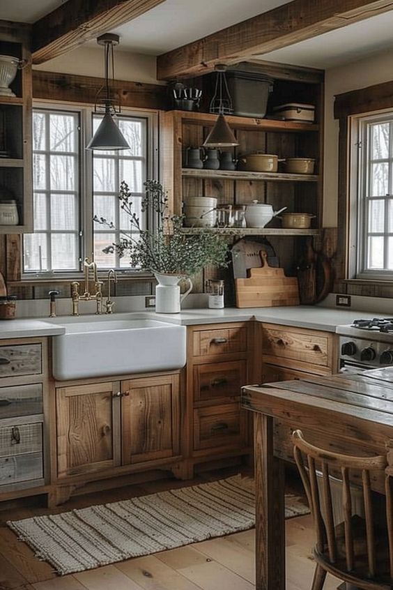 Farmhouse Kitchen Design: Crafting a Space with Rustic Warmth and Modern Sophistication