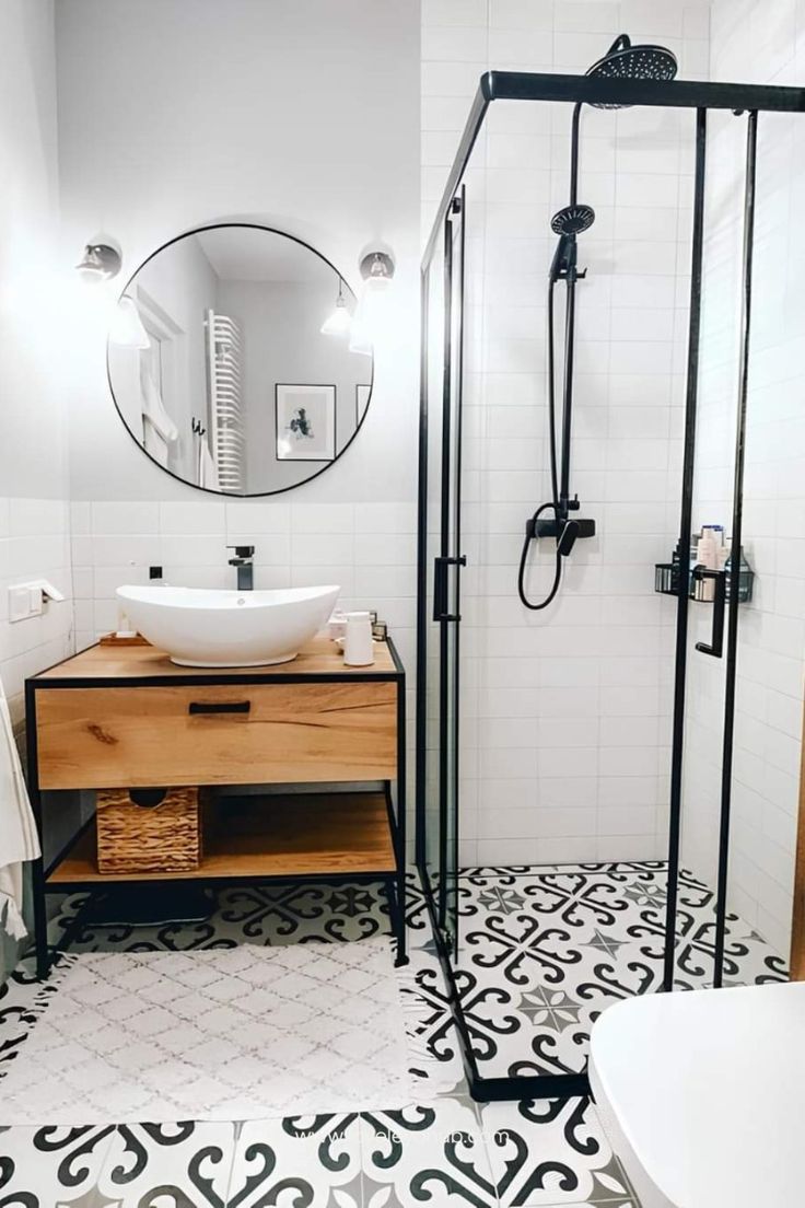 Small Bathroom Design: Key Tips for Creating a Functional and Stylish Space