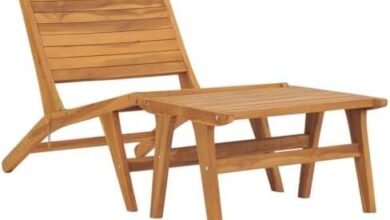 Relaxing in Style: Our Review of the Teak Patio Chair