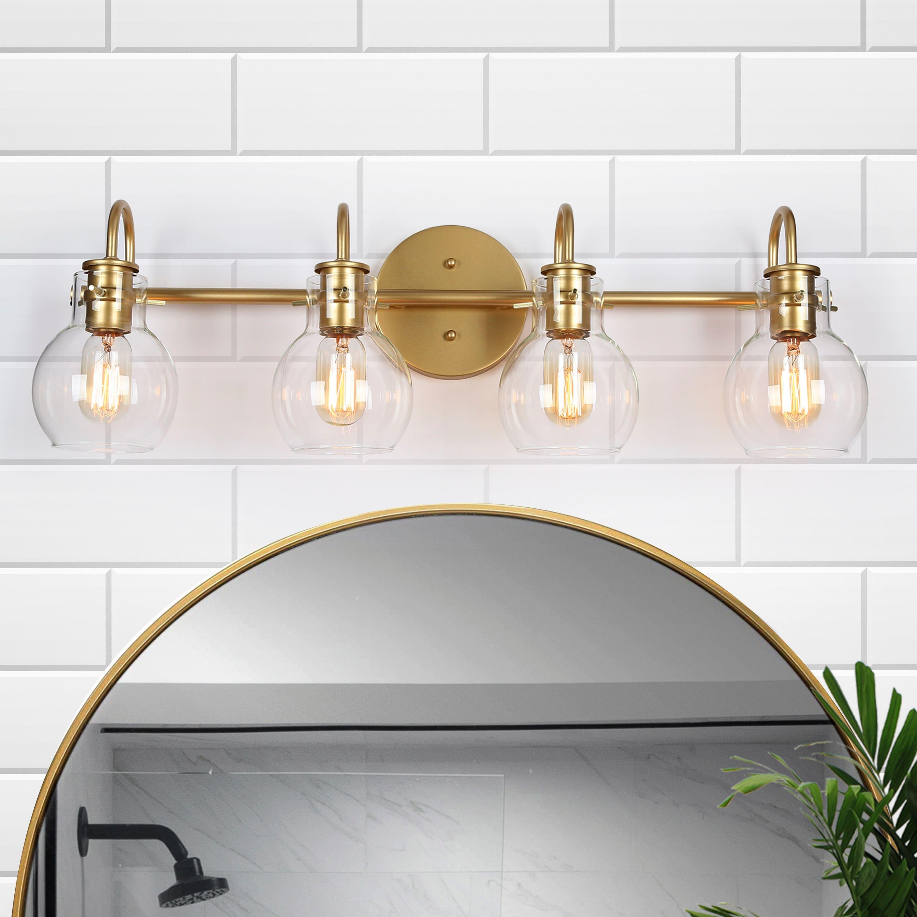 Modern glam ‍bathroom: ⁣Shiny finishes and ⁢elegant fixtures for a luxe experience