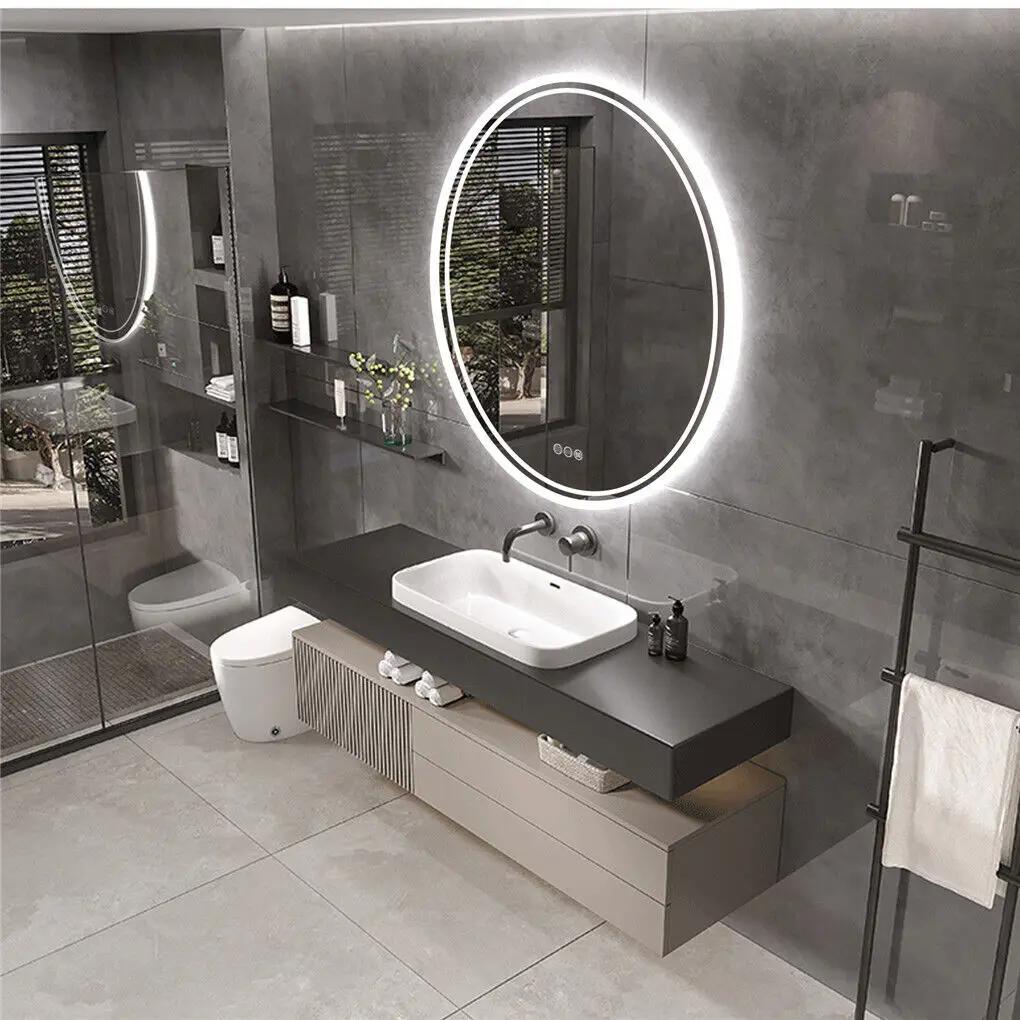 Smart mirrors with⁢ integrated lighting and touchscreen⁢ controls for a modern bathroom