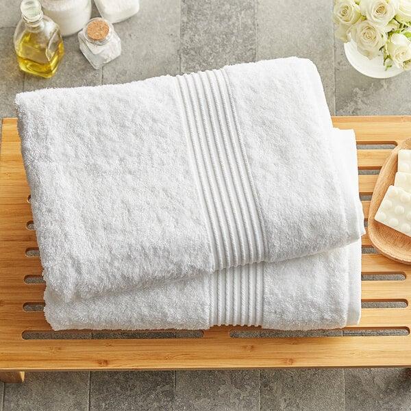 Luxurious bath⁤ linens to enhance comfort⁣ and ⁣elegance