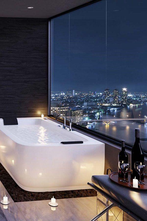 Luxurious soaking tubs as a ‌centerpiece in a modern bathroom