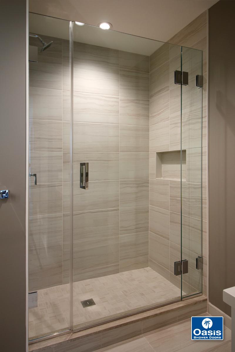 Frameless ​glass shower enclosures‍ for ⁤an⁣ airy, open appearance