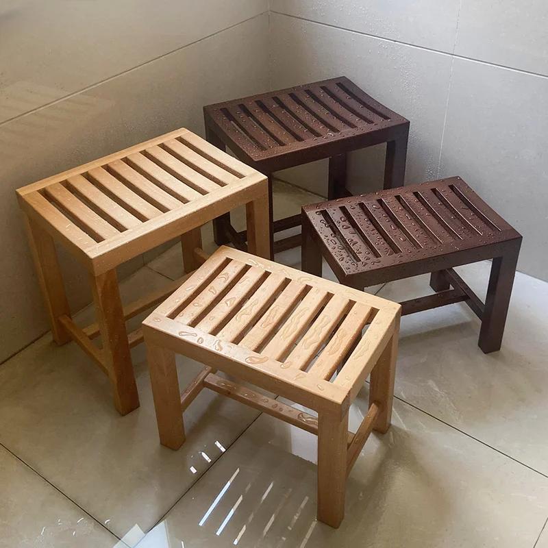 Build a ‍wooden ​bench for ⁤seating and storage in your wooden bathroom