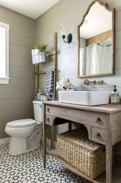 Use‍ wooden mirrors to create ‍depth and sophistication in small bathrooms