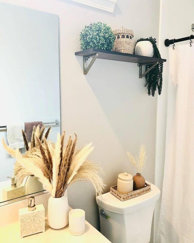 Install floating‍ shelves for stylish storage ​in your boho bathroom decor