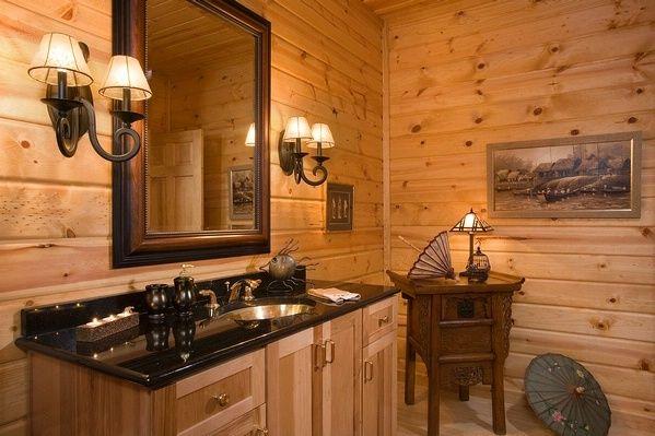 Opt for cedar wood⁢ for its aromatic qualities in ‍a wooden bathroom