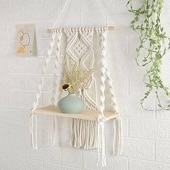 Incorporate macrame wall hangings⁤ for a ‍touch of boho bathroom charm