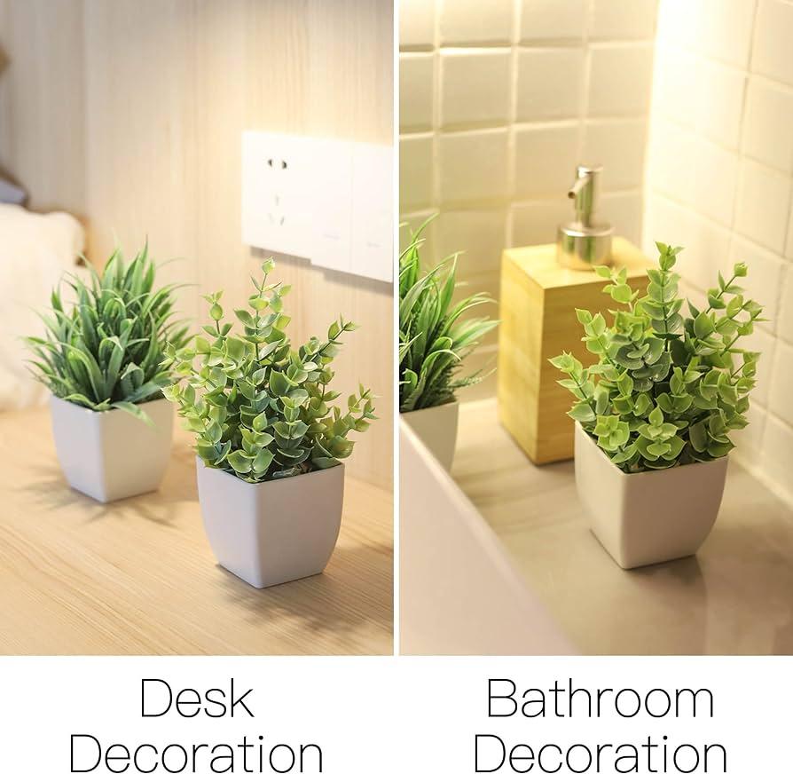 Add‍ greenery with potted plants⁤ to‍ enrich your wooden bathroom vibes