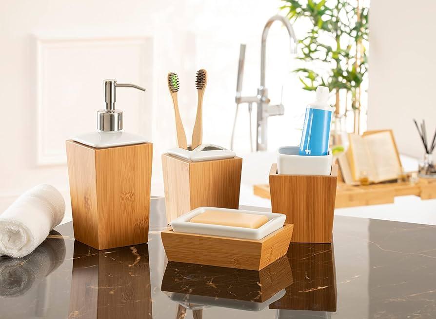 Warm wooden accessories create a harmonious environment in your ⁤wooden bathroom