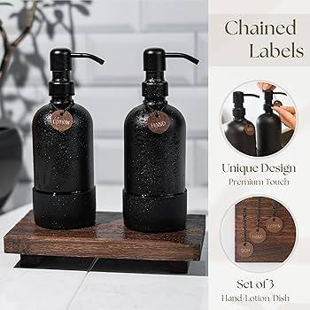 Artisan soap dispensers ⁢add​ a personal touch to your​ boho ‌bathroom