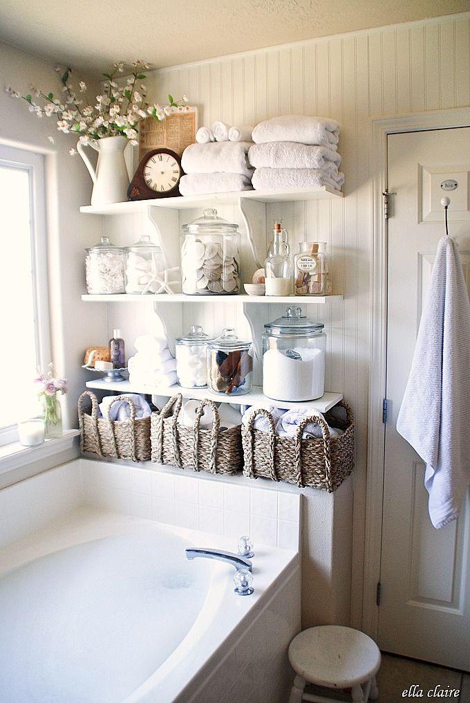 Play ‍with varying heights ‍by installing floating ⁣shelves in your eclectic bathroom