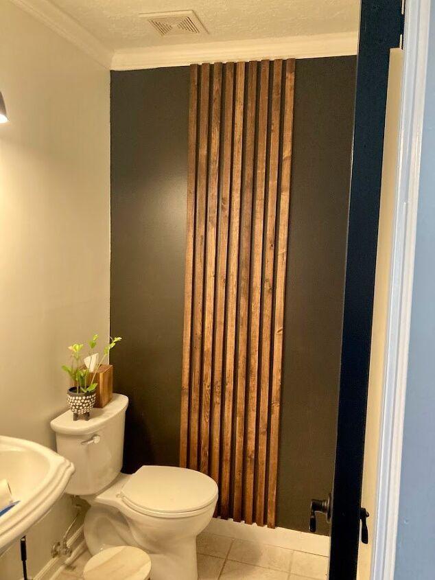 Embrace tranquility with⁣ a wooden bathroom accent ​wall