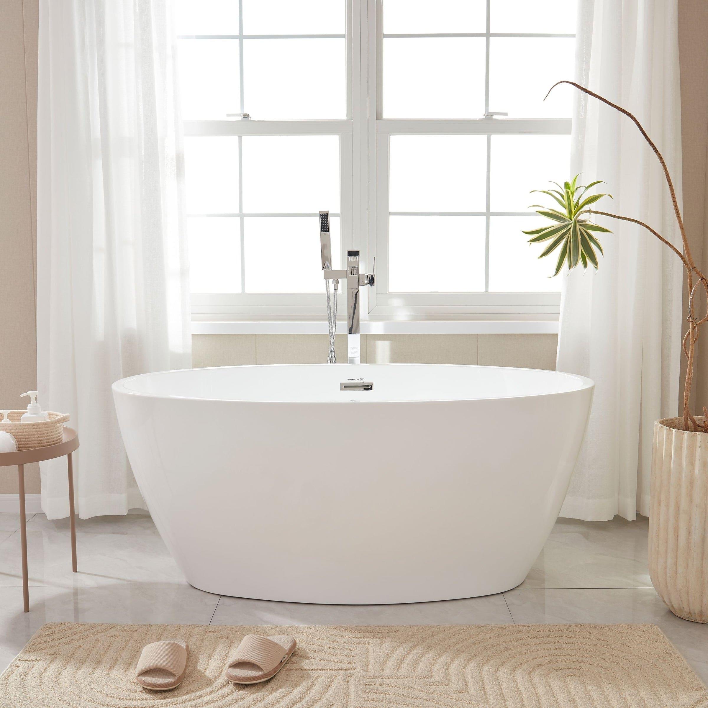 Install‍ a freestanding ‌tub to ⁢elevate ⁤your ⁢luxury boho bathroom experience