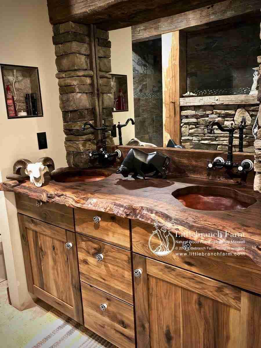 Rustic‍ Charm: Incorporate reclaimed wood for a warm bathroom atmosphere