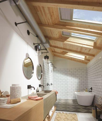 Install a skylight for‍ natural light ‌in your‍ modern bathroom